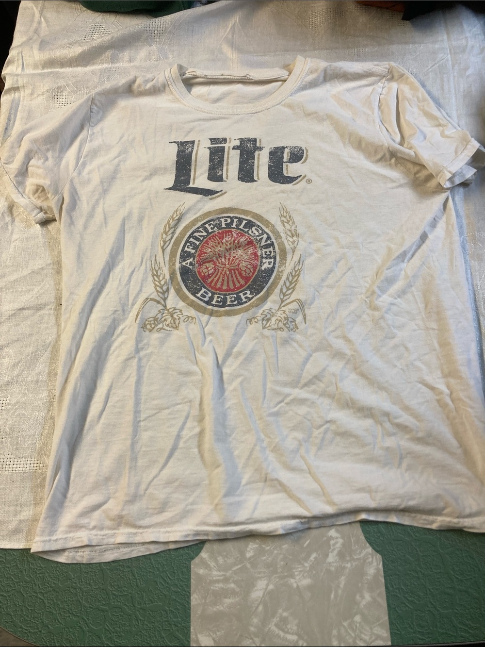 Miller Lite White T-Shirt. Men’s Medium.